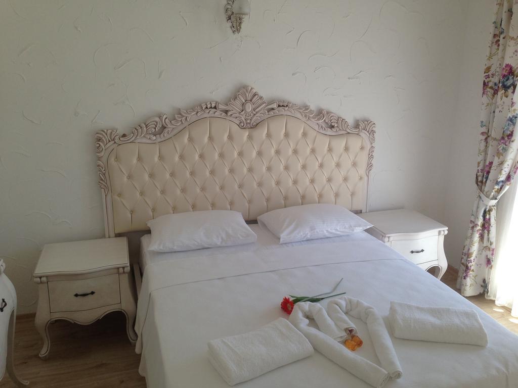 Alacati Lucky Angel Hotel Δωμάτιο φωτογραφία